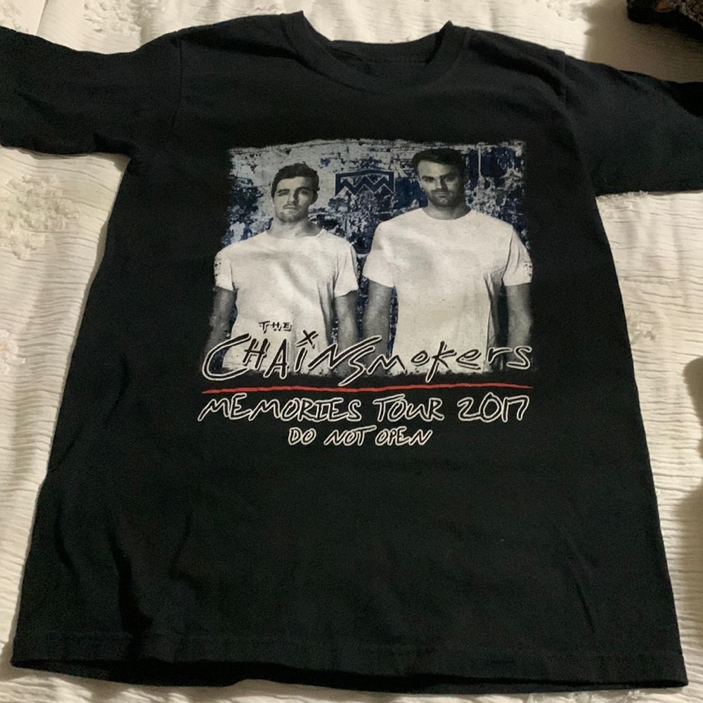 The chain smokers memories tour, 2017 do not open